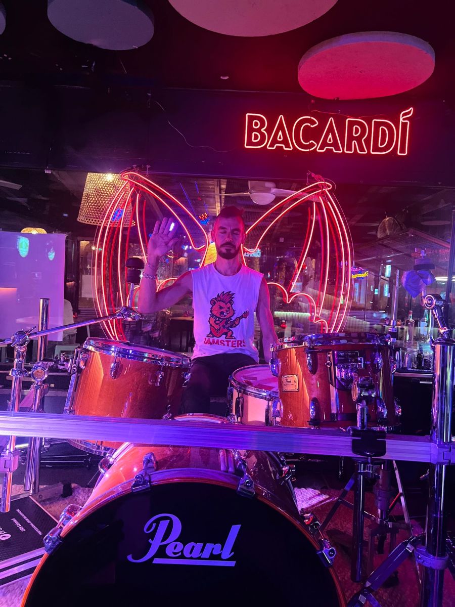 CONFETTI PLAYA - 10 OCTUBRE 20:00h